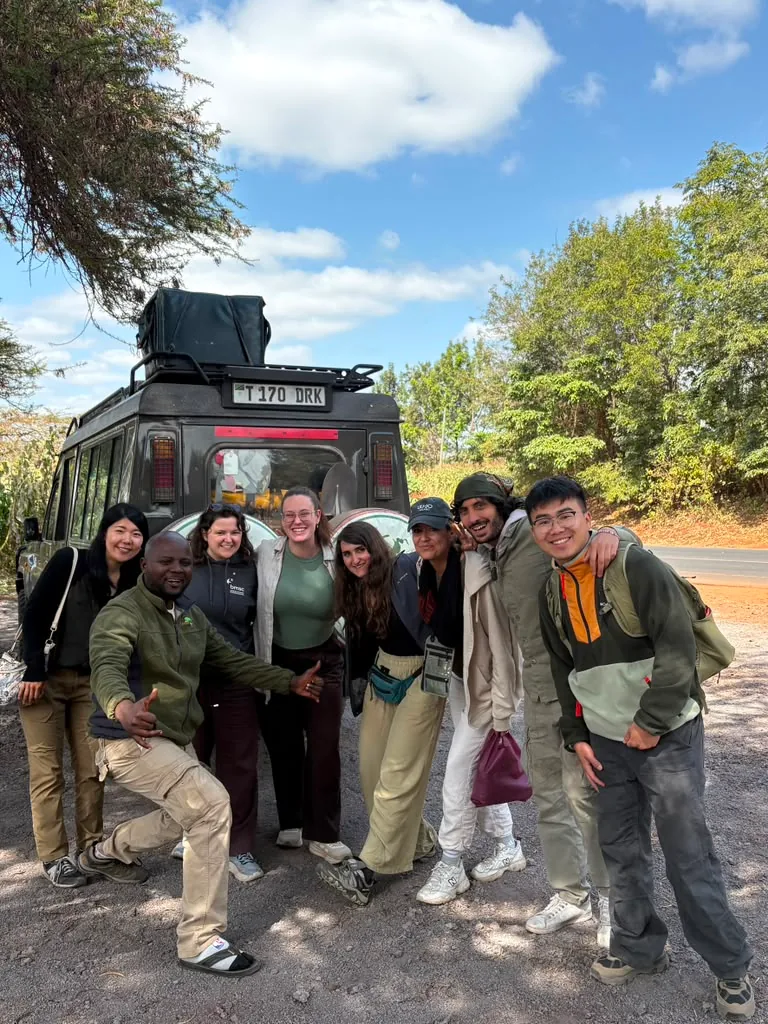 4-Day Luxury Private Safari: Serengeti, Ngorongoro & Tarangire – Zanzibar Return